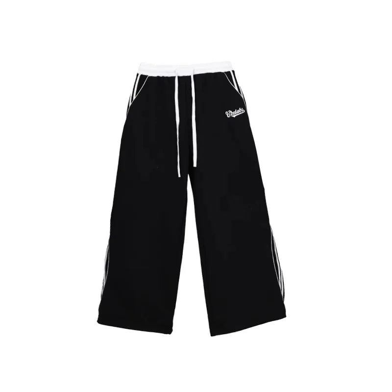 Baggy Streetwear Hip Hop Vibe
