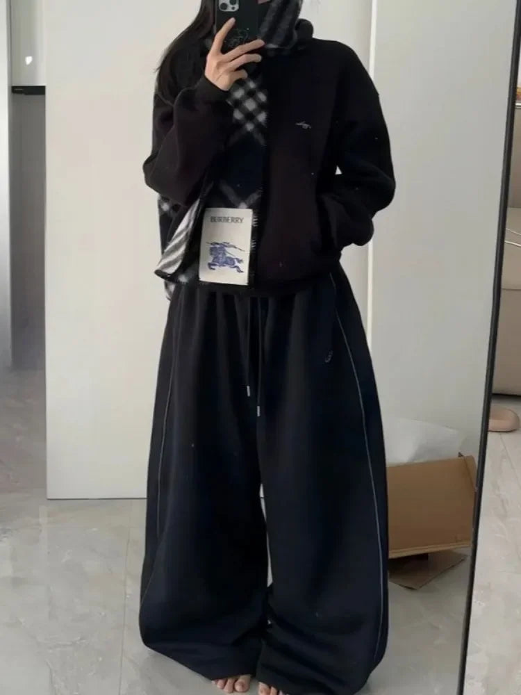 Baggy Streetwear