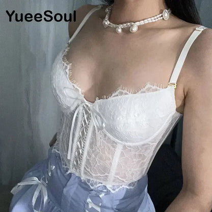 Collection de Tops en Dentelle