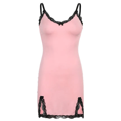 Robe Rose Détails Dentelle Noir