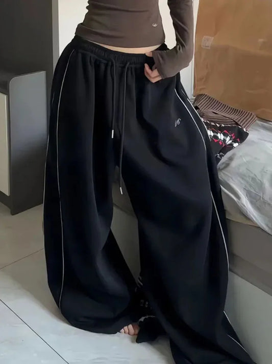 Baggy Streetwear